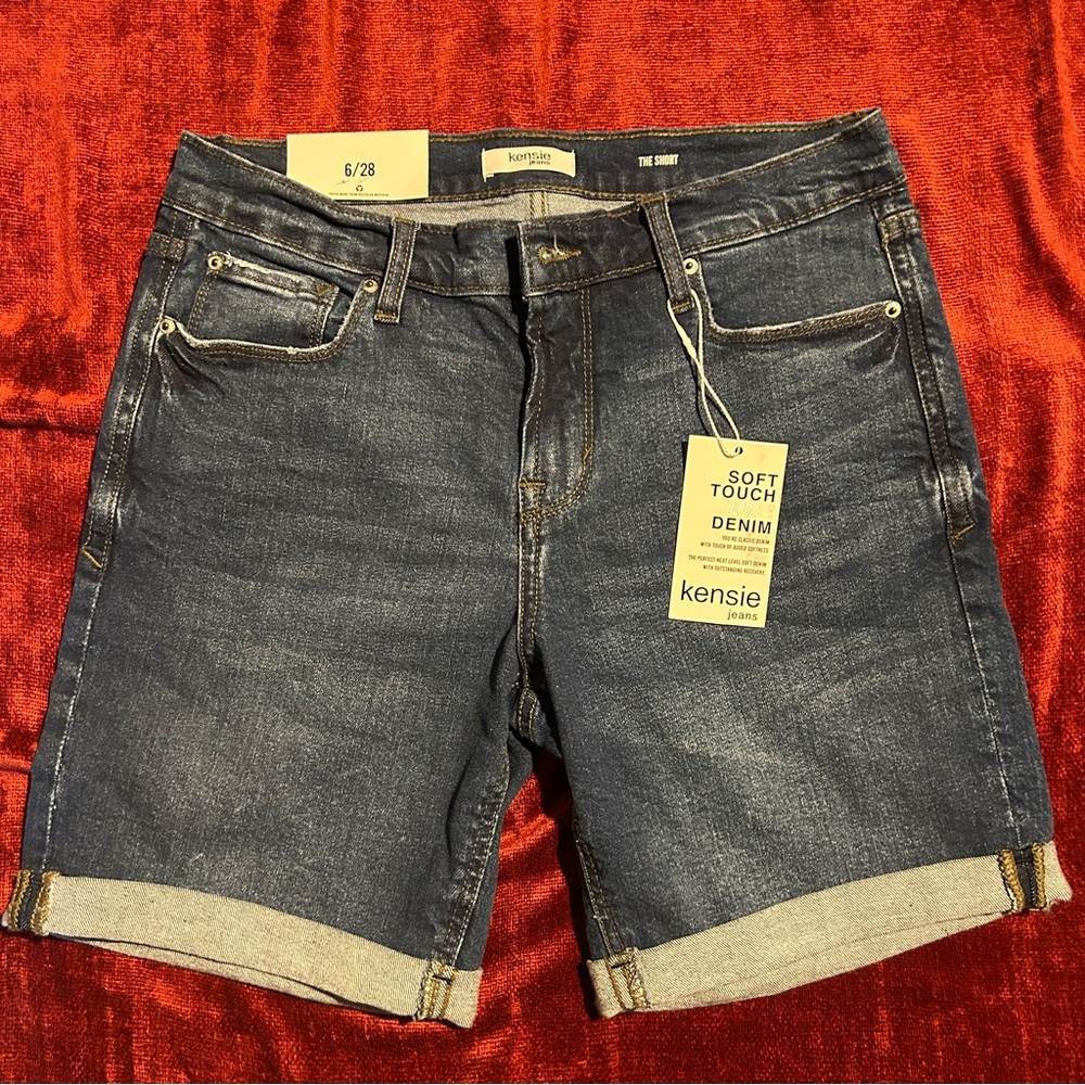 Kensie Jeans Shorts Womens Size 6/28 Denim Cut Off Light Wash Mid Length